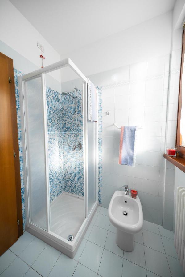 Ulivi Beth'S House Apartment Бренцоне сул Гарда Екстериор снимка
