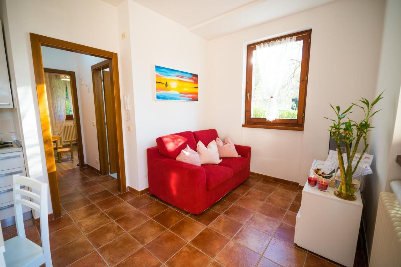 Ulivi Beth'S House Apartment Бренцоне сул Гарда Екстериор снимка